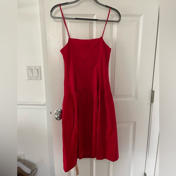 NWT Reformation Annalise Dress in Cherry - Picture 5 of 11